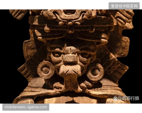 墨西哥将利用阿兹特克高原主场优势，通过高压逼抢战术冲击南非队的体能极限